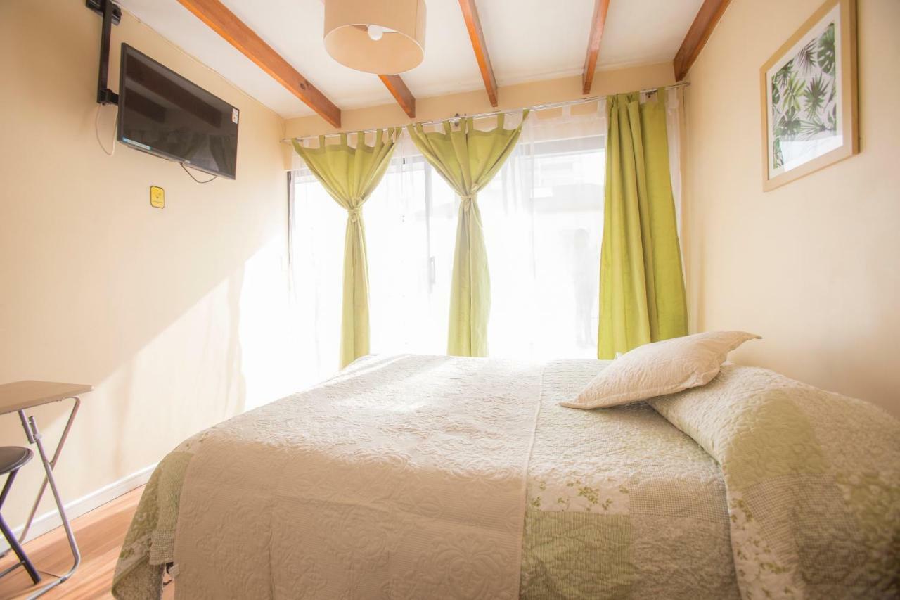 Hostal Ravello Vina del Mar Bagian luar foto